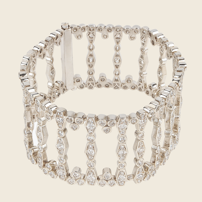 Aanura Radiant Links Bracelet
