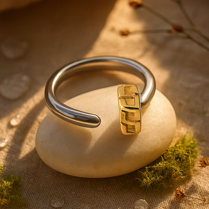 Aanura Gold Nail Open Ring – Modern Minimal Jewelry