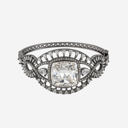 Aanura Emerald Royale Gold Bracelet