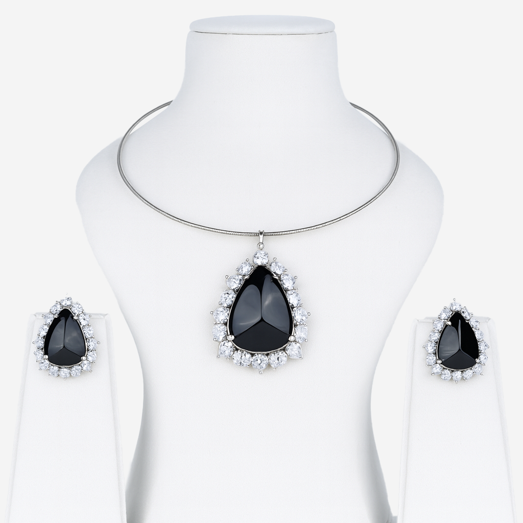 Aanura Black Onyx Teardrop Necklace Set