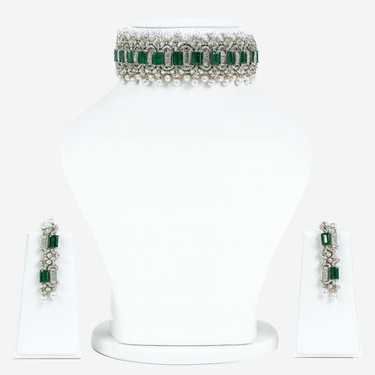Aanura Emerald Pearl Choker Necklace Set