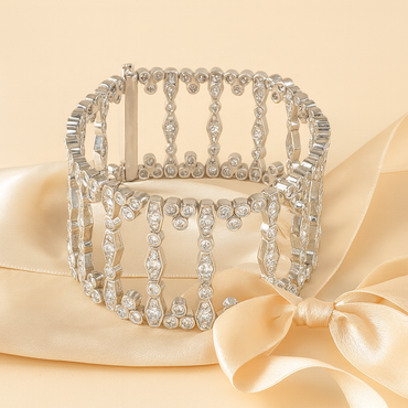 Aanura Radiant Links Bracelet