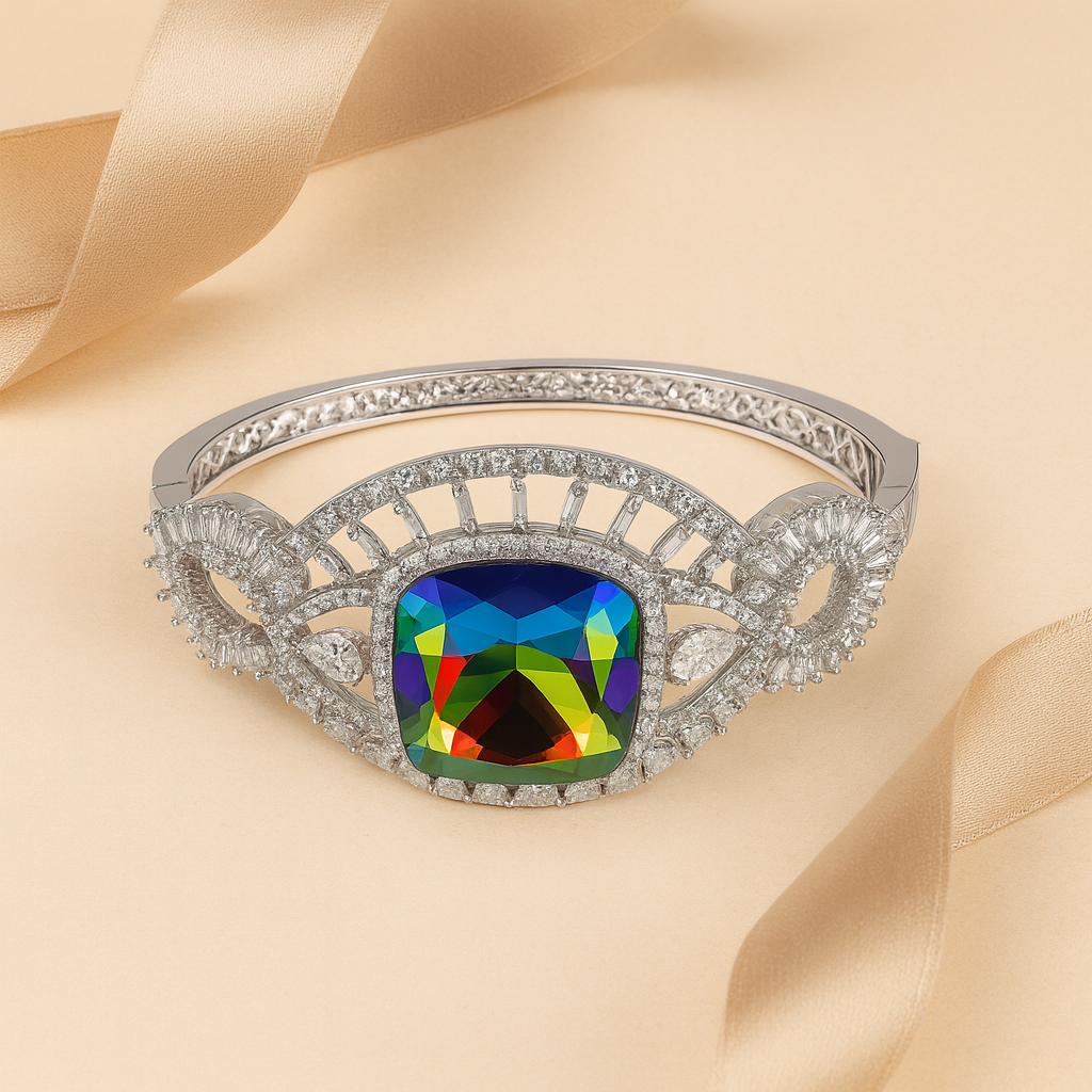 Aanura Emerald Royale Gold Bracelet