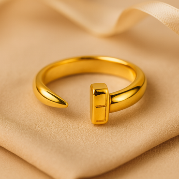 Aanura Gold Nail Open Ring – Modern Minimal Jewelry