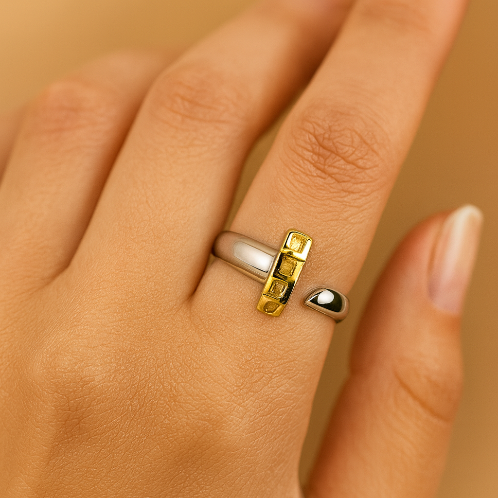 Aanura Gold Nail Open Ring – Modern Minimal Jewelry
