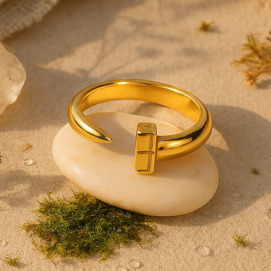 Aanura Gold Nail Open Ring – Modern Minimal Jewelry