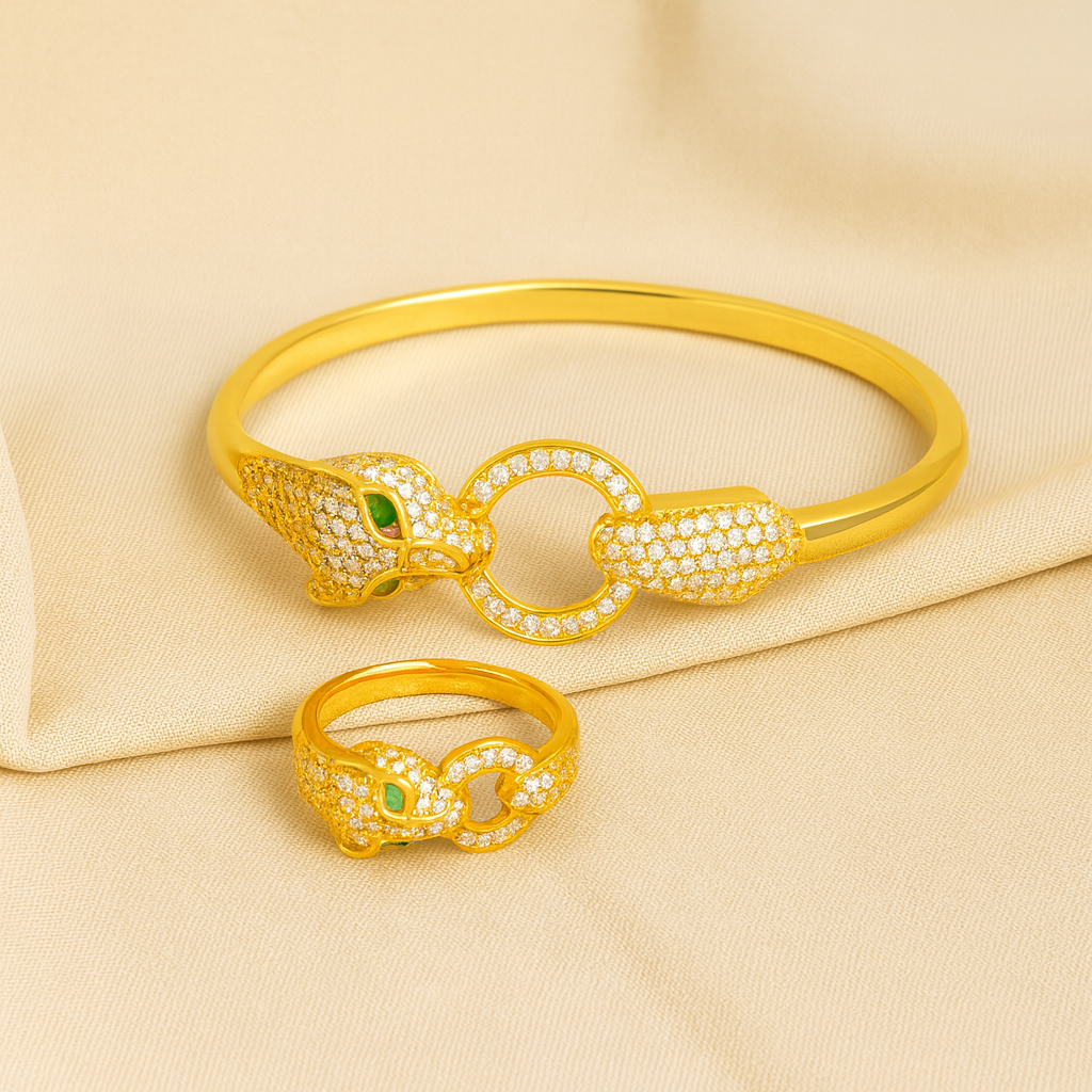 Aanura Gold Panther Head Crystal Bracelet