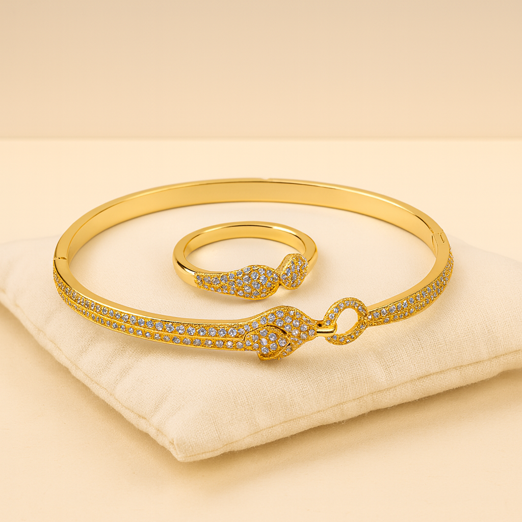 Aanura Gold Panther Head Crystal Bracelet