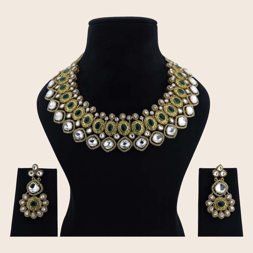 Aanura Bridal Kundan Choker Necklace