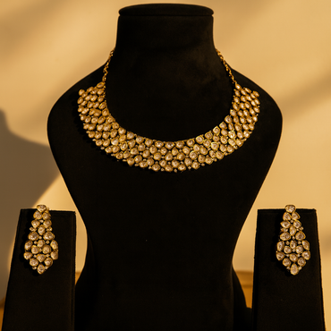 Aanura Grand Kundan Choker Necklace with Earrings