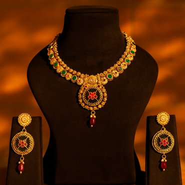 Aanura Circular Heritage Necklace with Green Stones