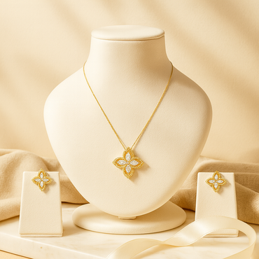 Aanura Floral Clover Necklace & Earrings Set