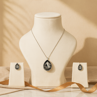 Aanura Crystal Teardrop Necklace & Earrings Set