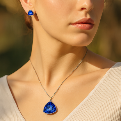 Aanura Green Crystal Necklace & Earrings Set