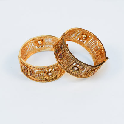 Aanura Gold Plated Heritage Stonework Bangle