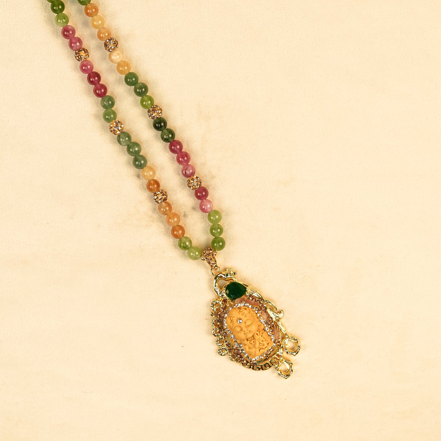 Aanura Beaded Pendant Necklace With Stainless Steal