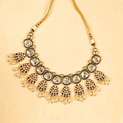 Aanura Gold Traditional Necklace Set With Earrings