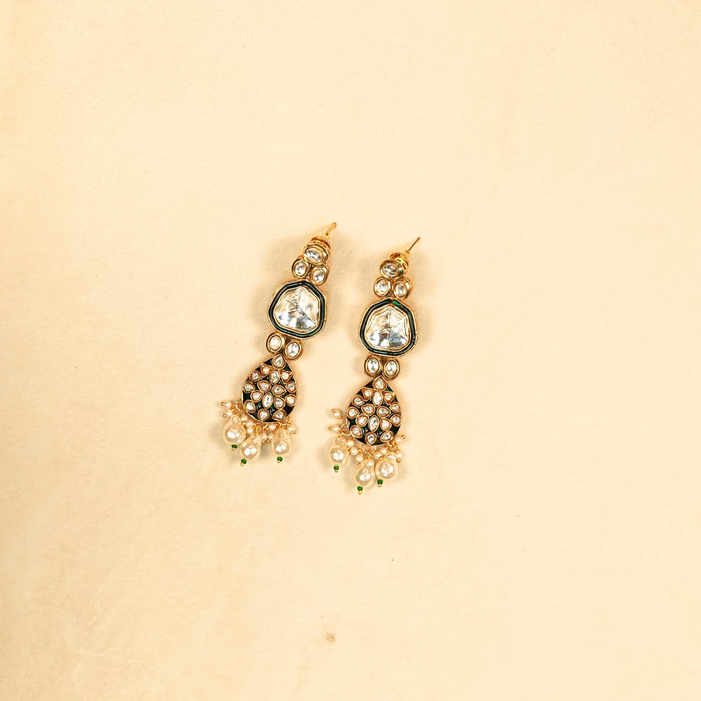 Aanura Gold Traditional Necklace Set With Earrings