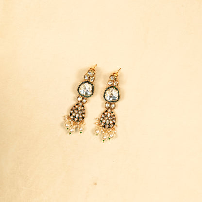 Aanura Gold Traditional Necklace Set With Earrings