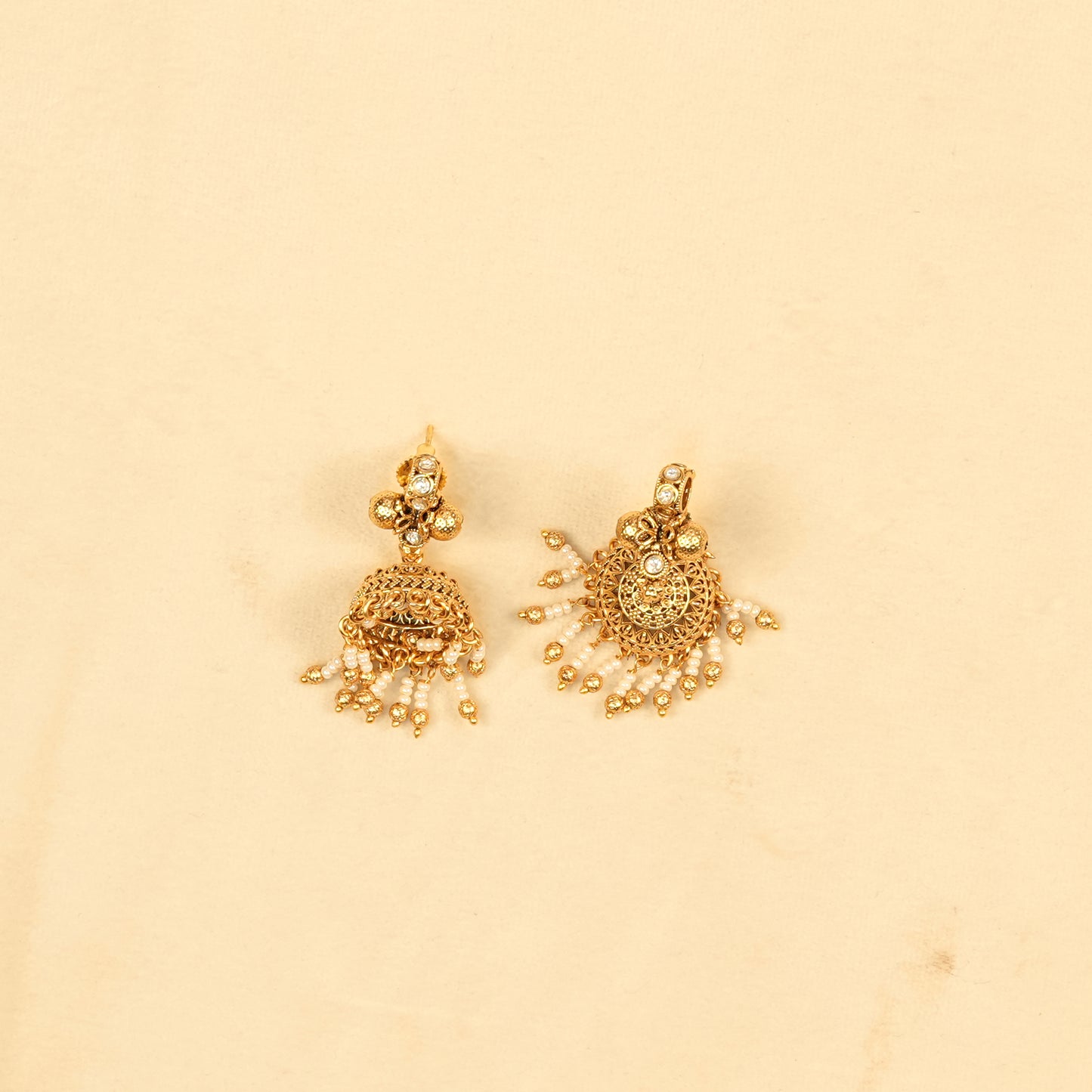 Aanura Traditional Necklace & Earring Set