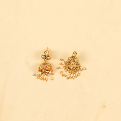 Aanura Traditional Necklace & Earring Set