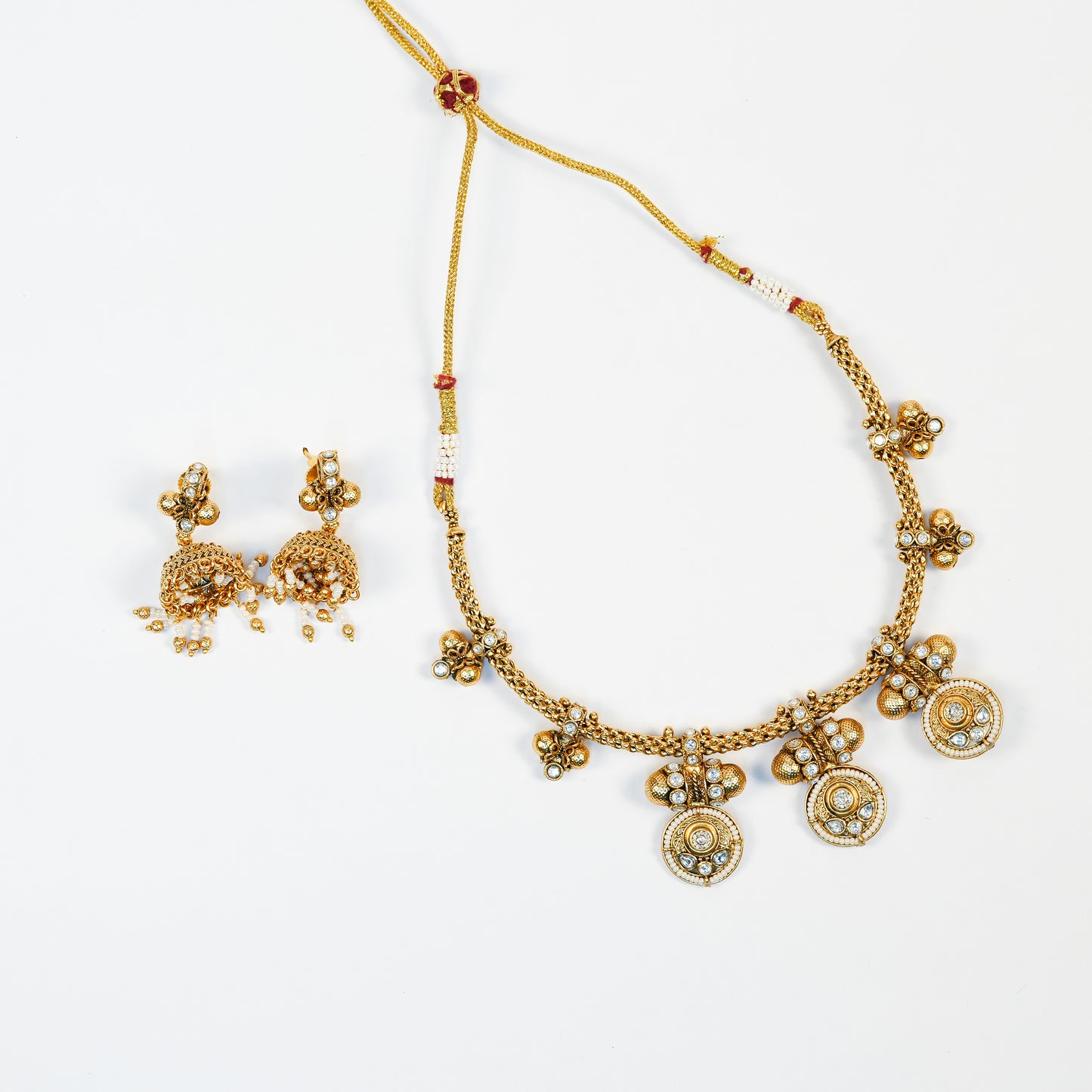Aanura Traditional Necklace & Earring Set