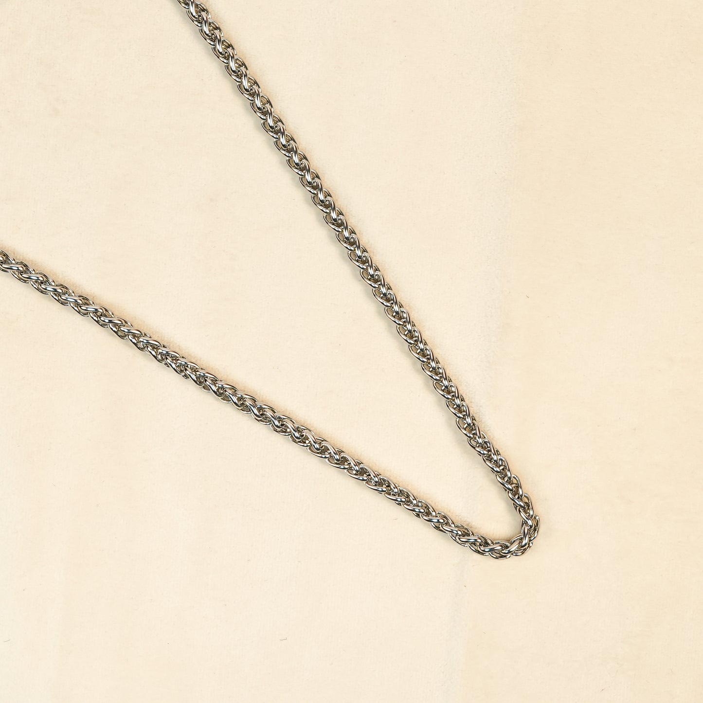 Aanura Silver Rope Chain for Men