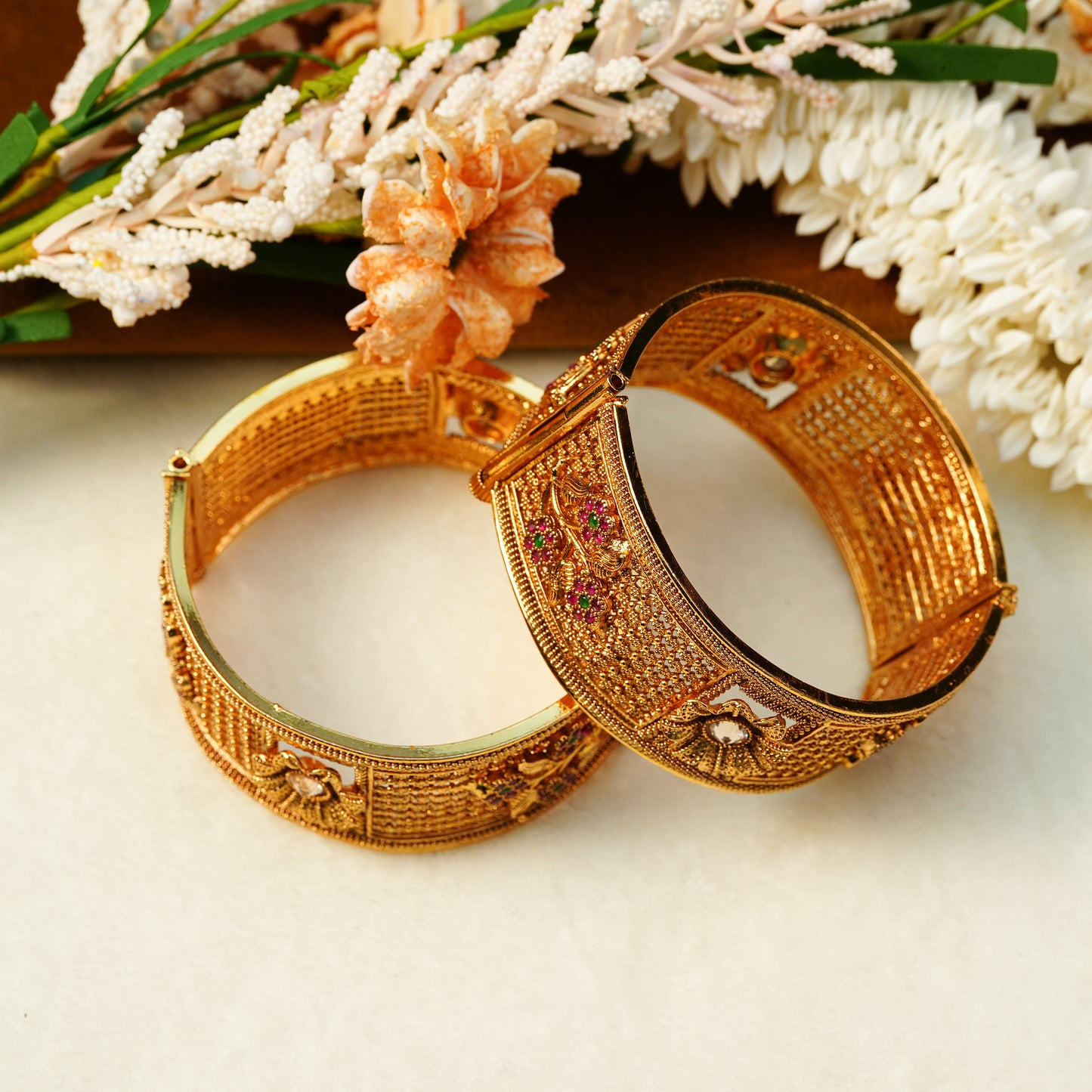 Aanura Gold Plated Heritage Stonework Bangle