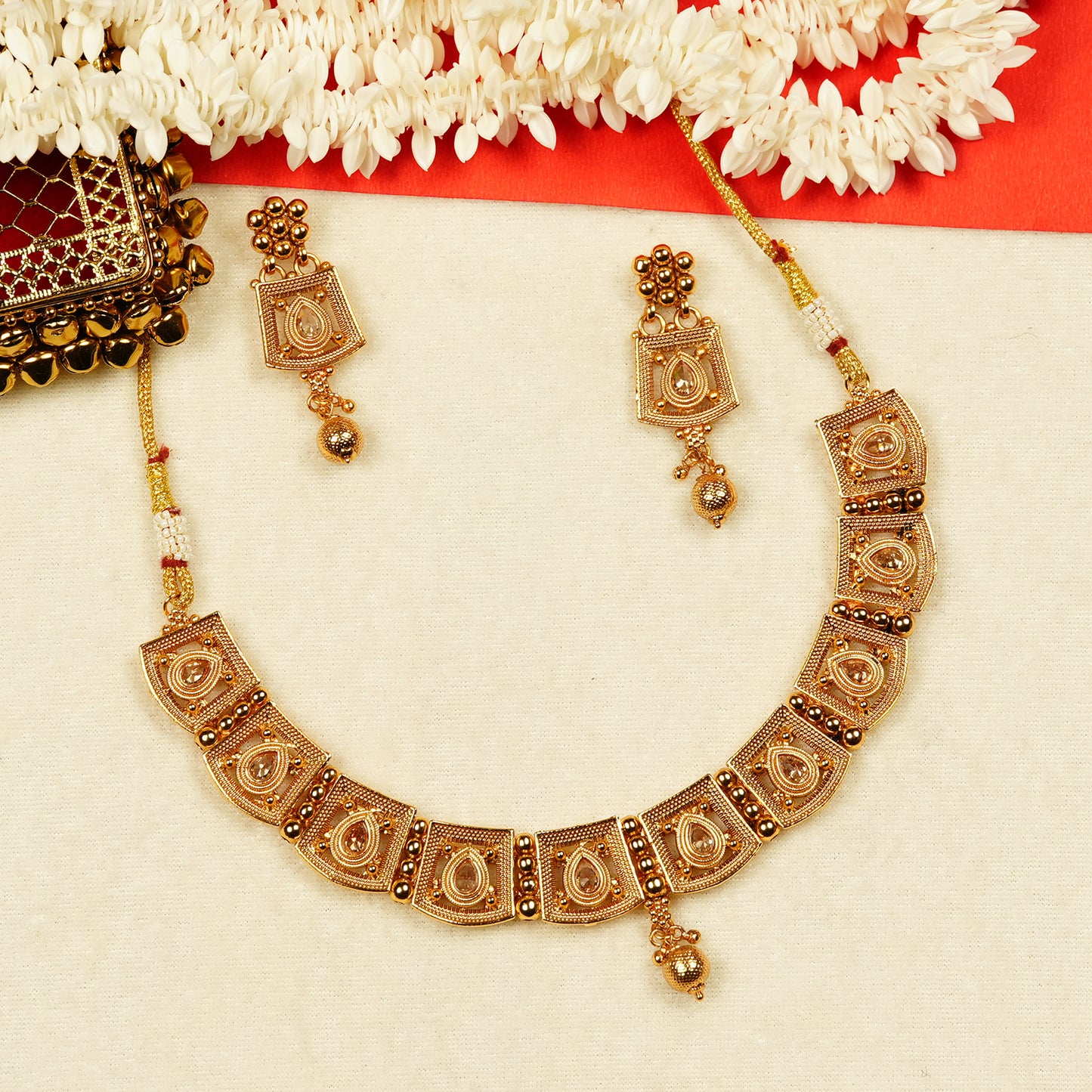 Aanura Gold Plated Heritage Panel Necklace Set