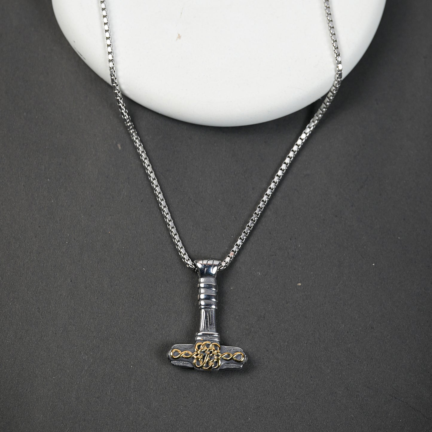 Aanura Dual-Tone Hammer Chain For Men