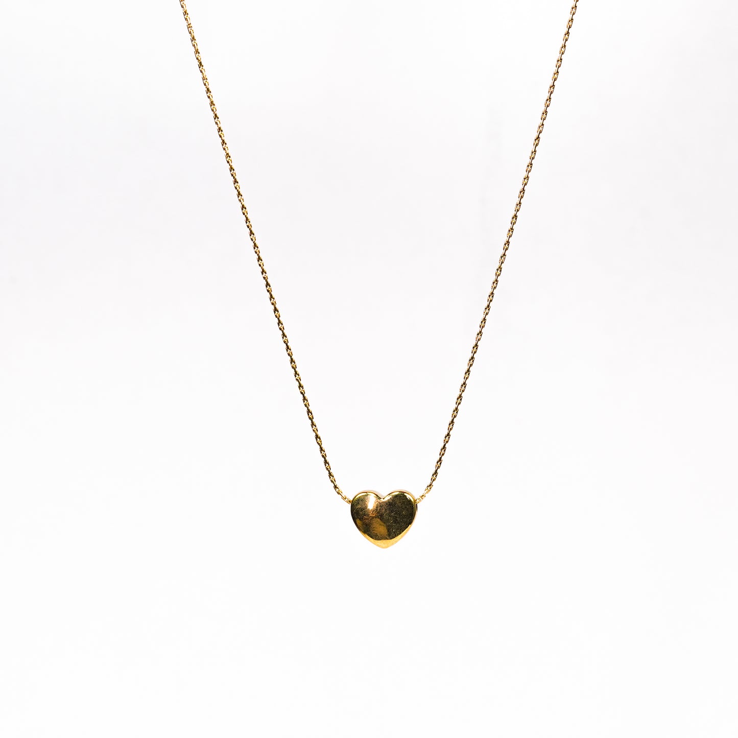 Aanura Minimal Heart Pendant Necklace