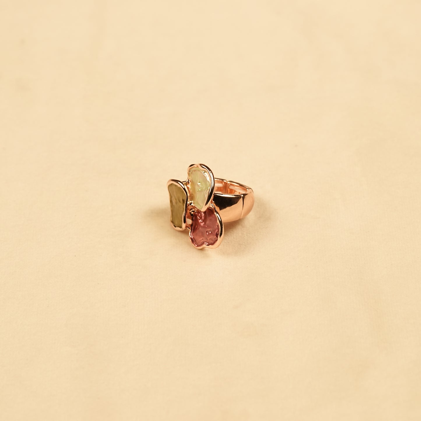 Aanura Multicolor Petal Ring & Pearl Finish