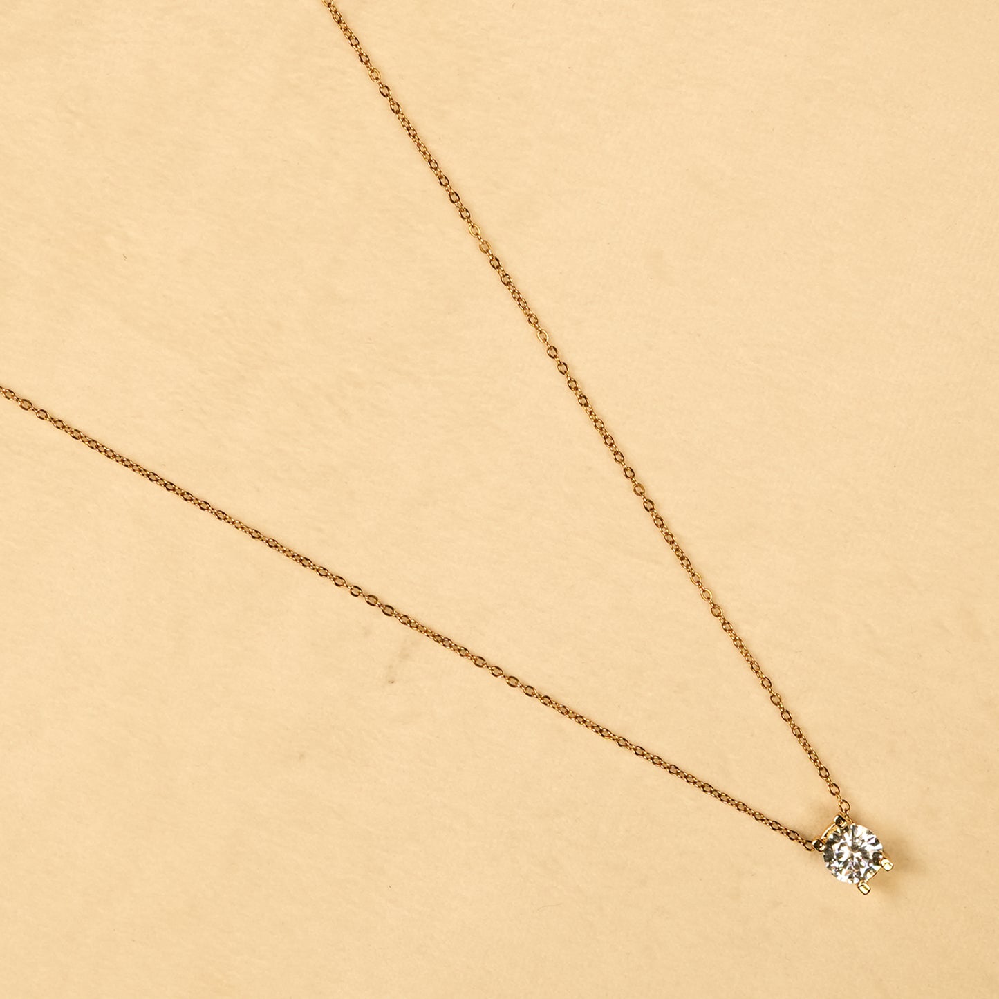 Aanura Classic Solitaire Pendant Necklace