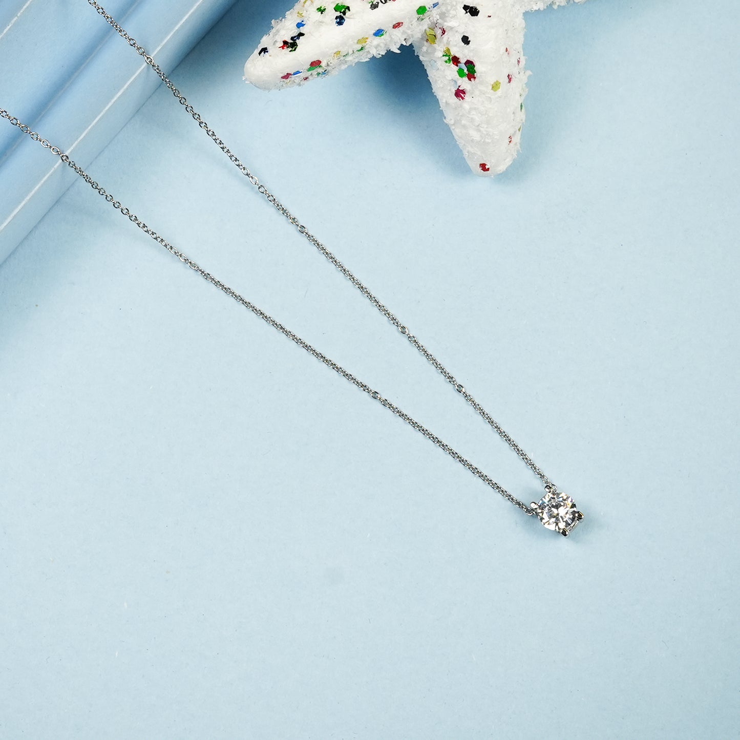 Aanura Classic Solitaire Pendant Necklace