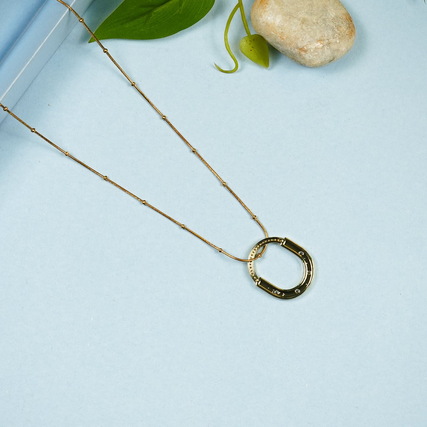Aanura Interlocked Oval Pendant Necklace