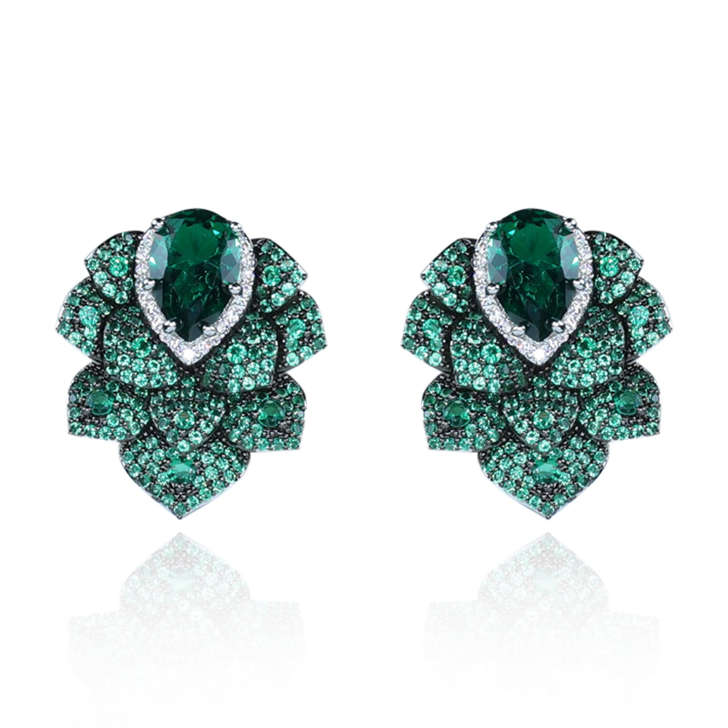 Aanura Emerald Green Leaf Stud Earrings