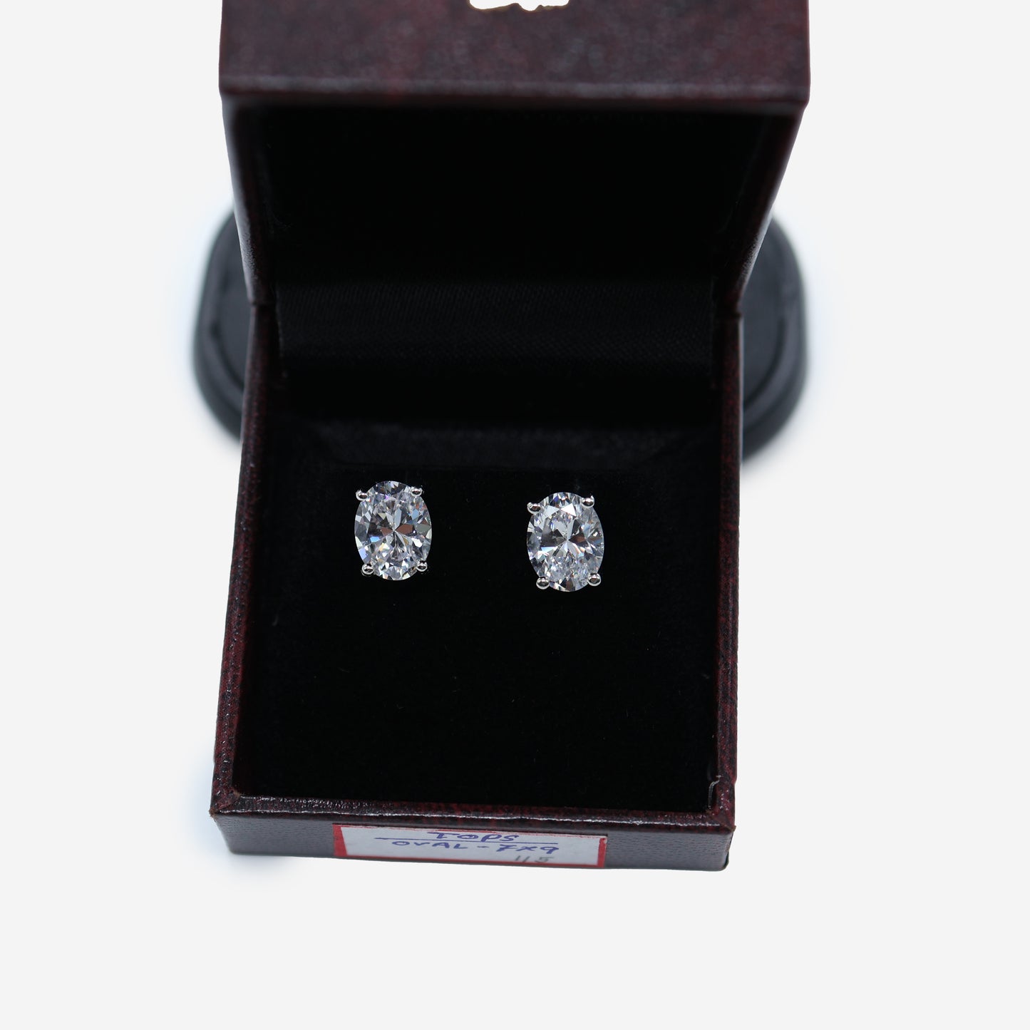 Aanura Square Princess-Cut Stud Earrings in 925 Silver