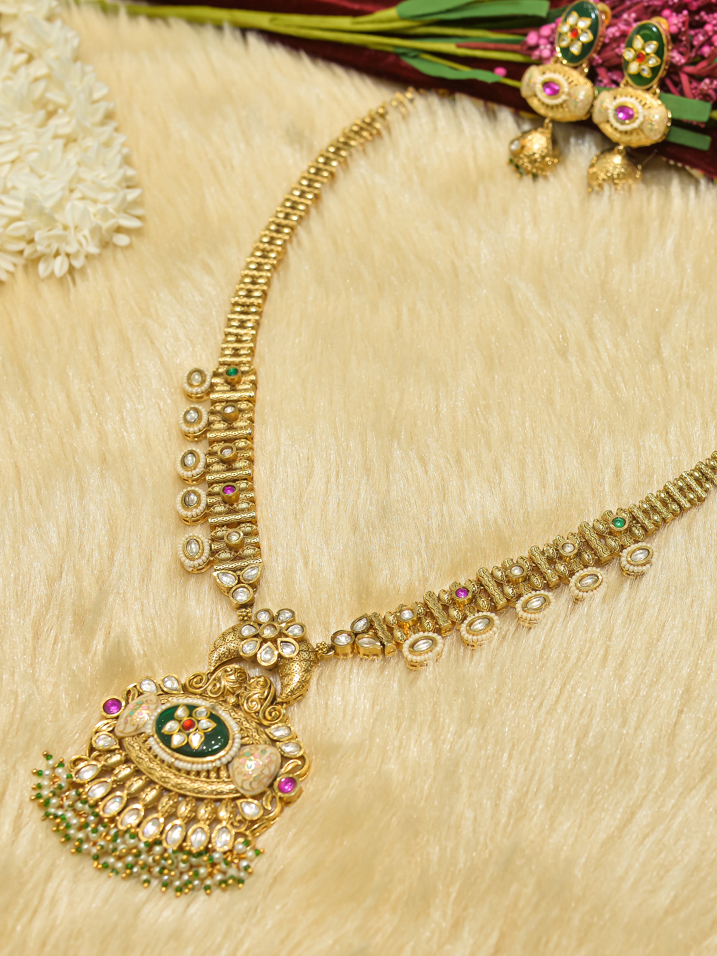 Aanura Antique Rani Haar with Kundan & Pearl Pendant