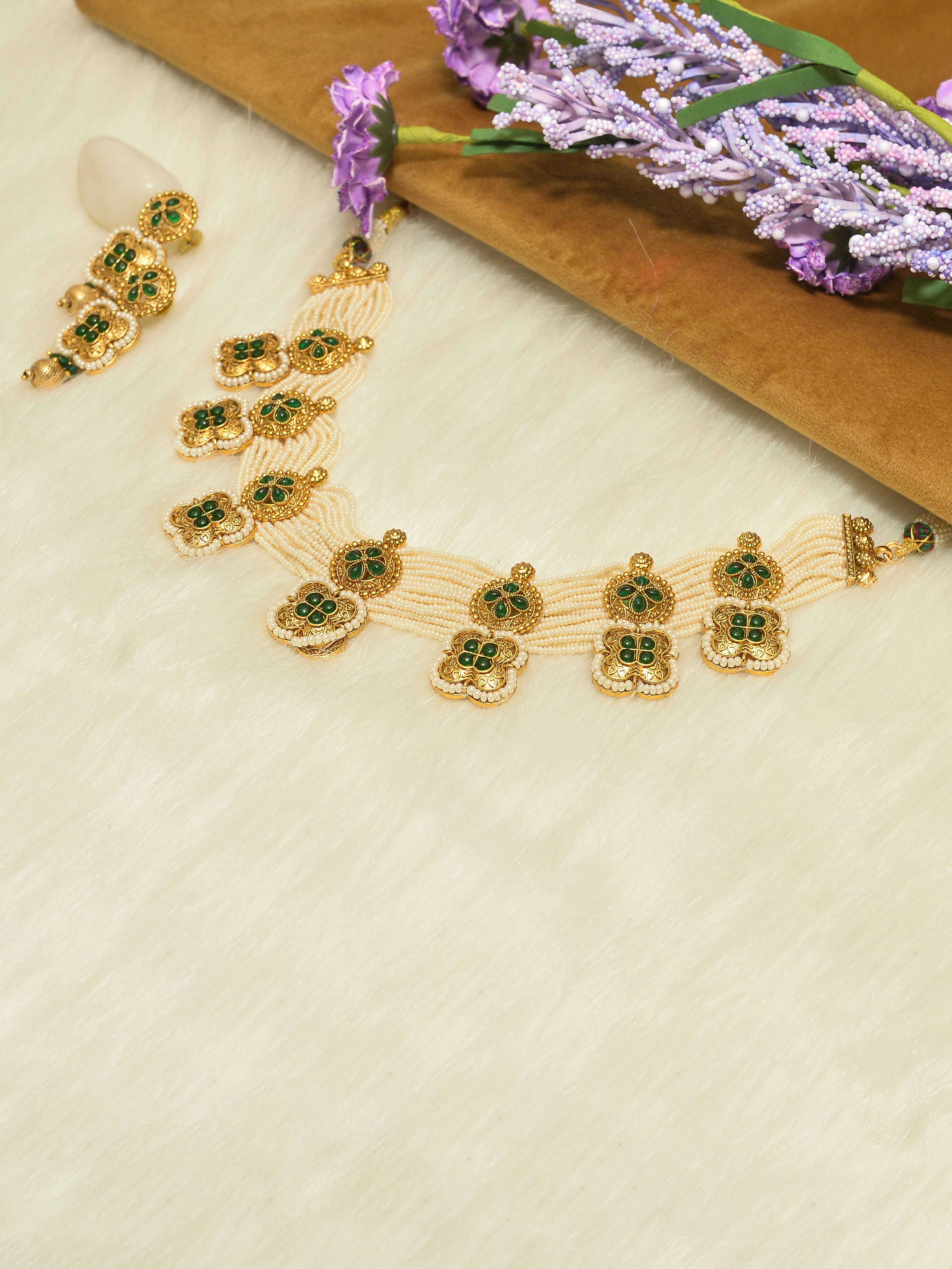 Aanura White Beaded Kundan Choker Necklace with Motifs