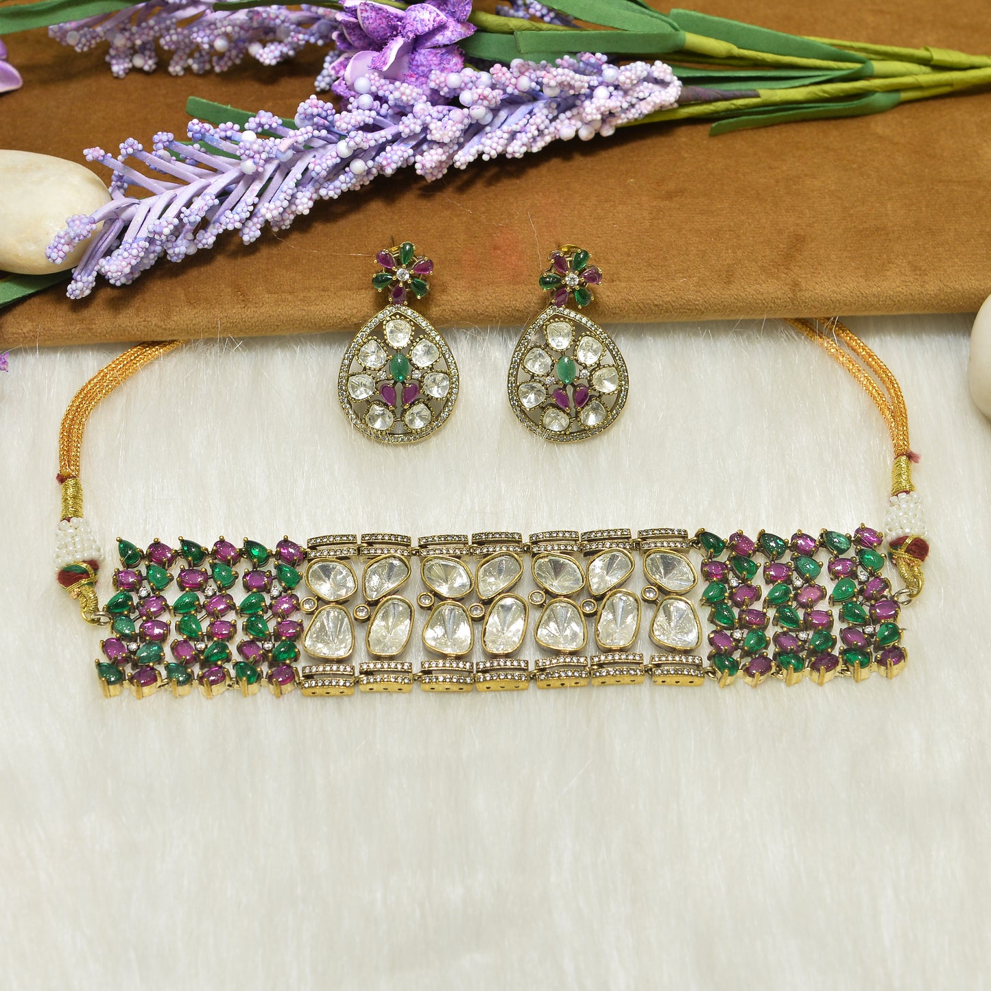 Aanura Emerald Green Kundan Choker Necklace Set