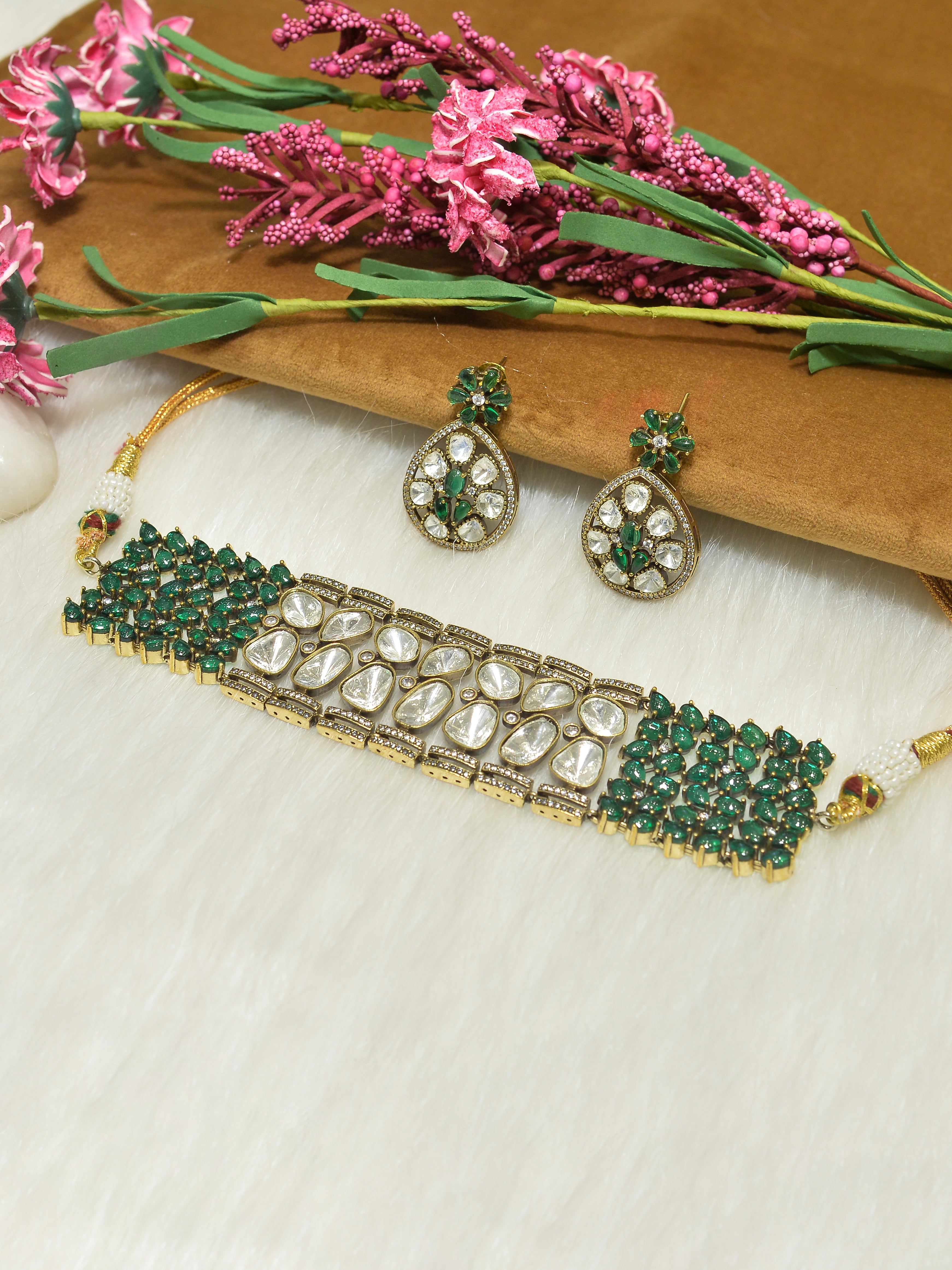 Aanura Emerald Green Kundan Choker Necklace Set