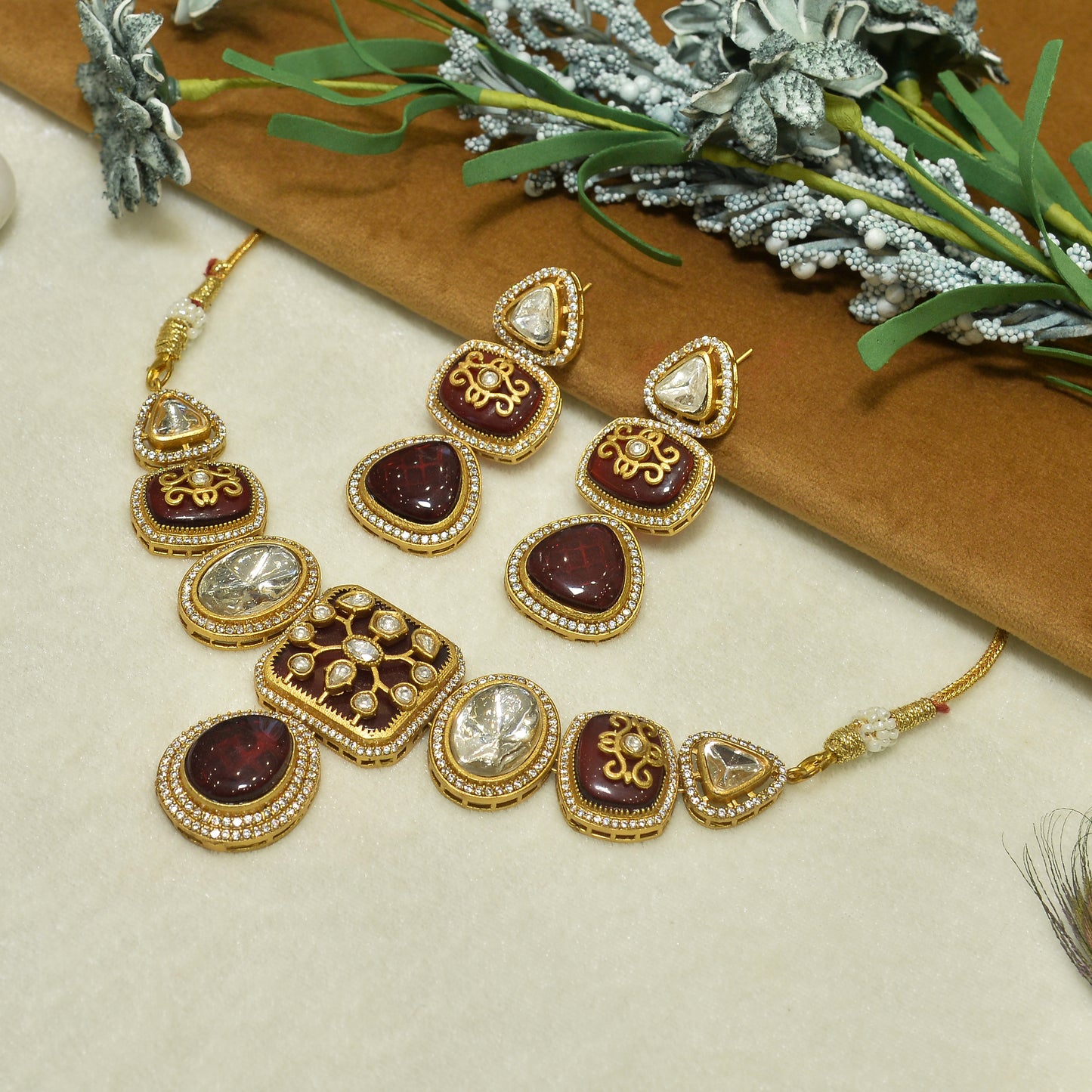 Aanura Kundan Choker Necklace with Teardrop Pendant