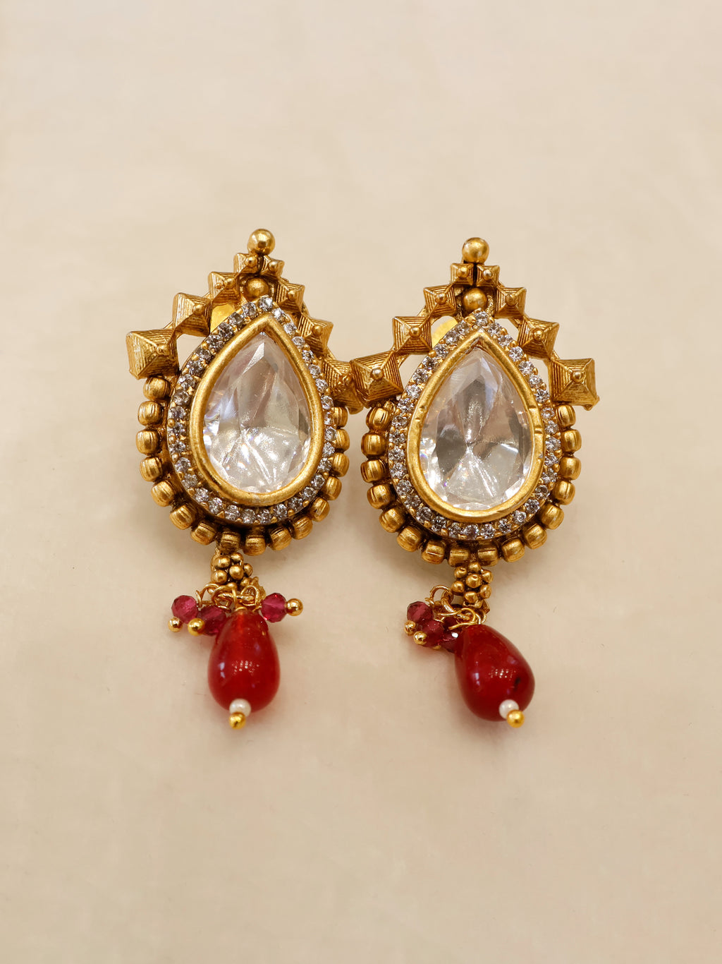Aanura Antique Pearl Drop Kundan Choker Necklace Set