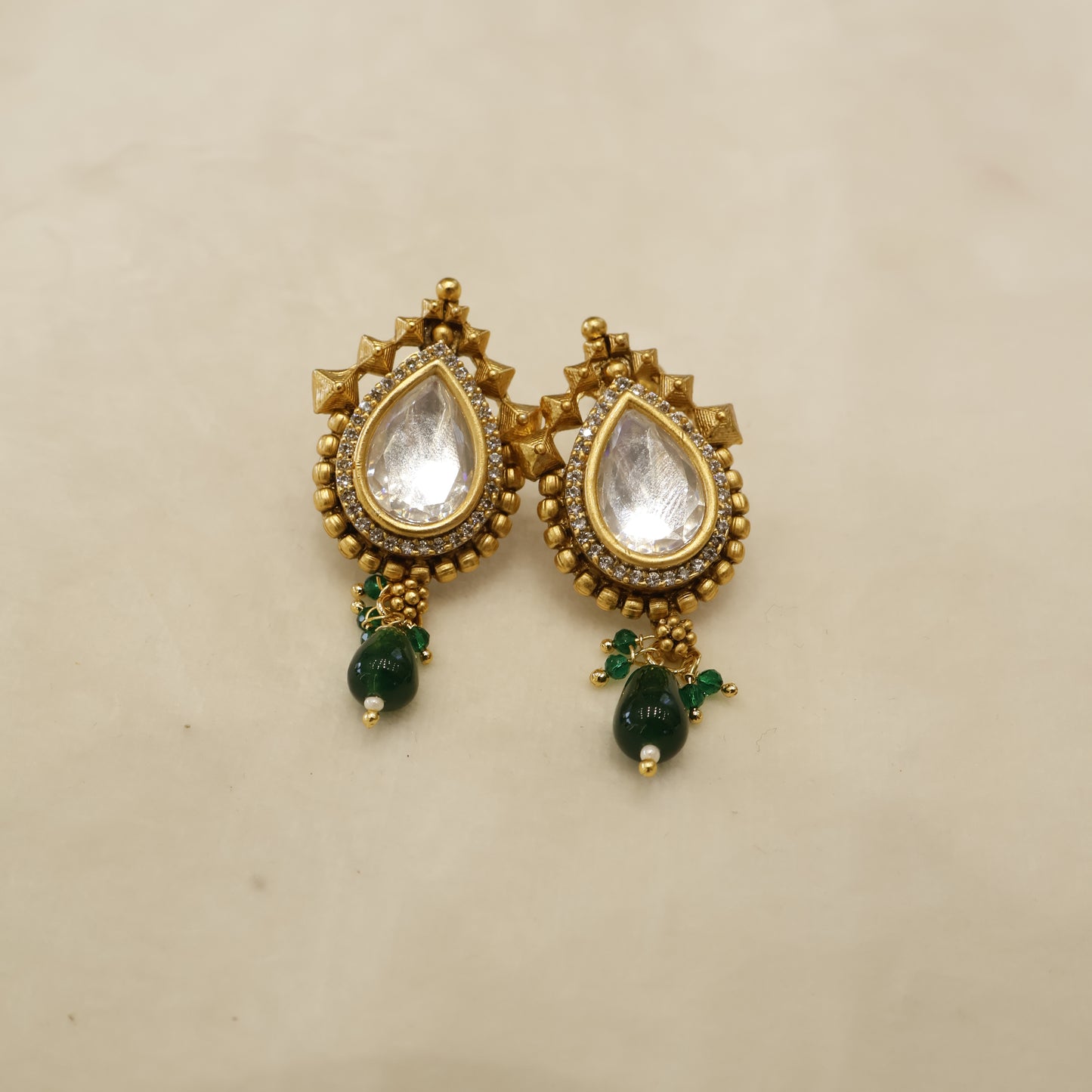 Aanura Antique Pearl Drop Kundan Choker Necklace Set