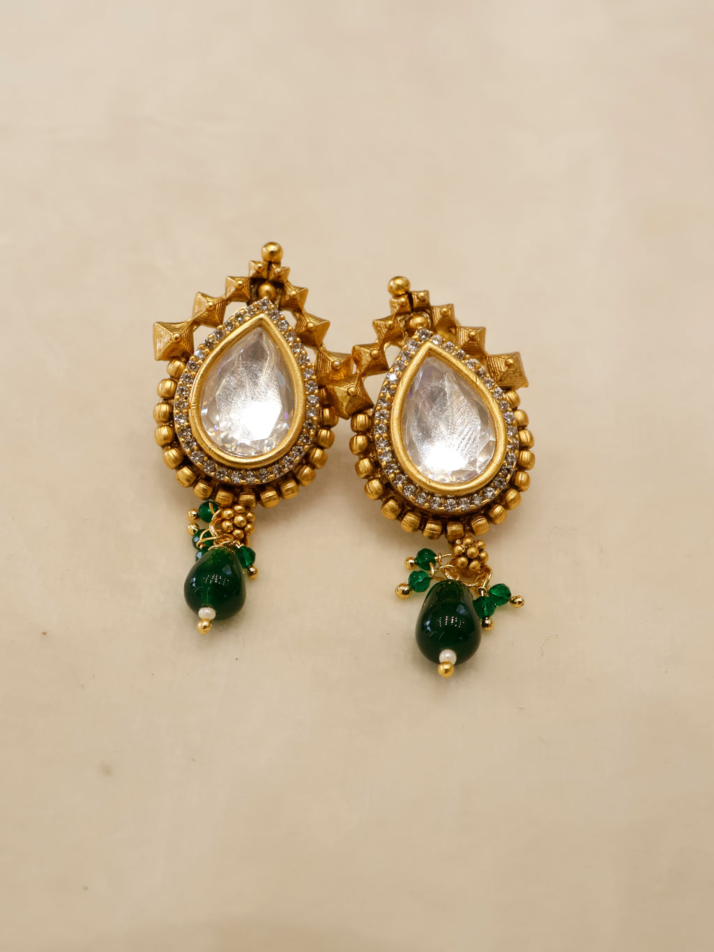 Aanura Antique Pearl Drop Kundan Choker Necklace Set