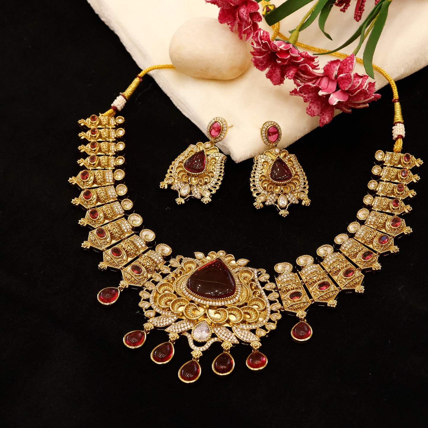 Aanura Antique Bridal Necklace with Ruby Red Stones