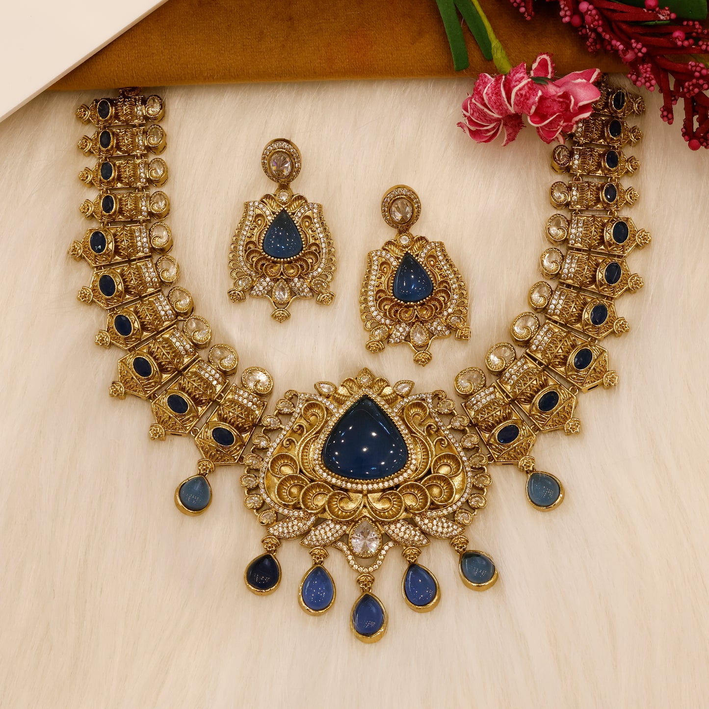 Aanura Antique Bridal Necklace with Ruby Red Stones