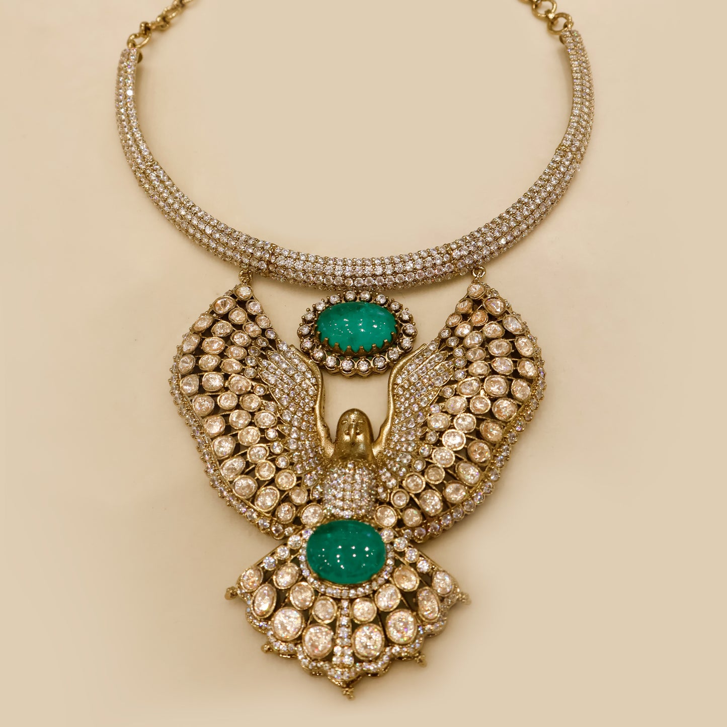 Aanura Pink Stone Eagle Motif Necklace Set