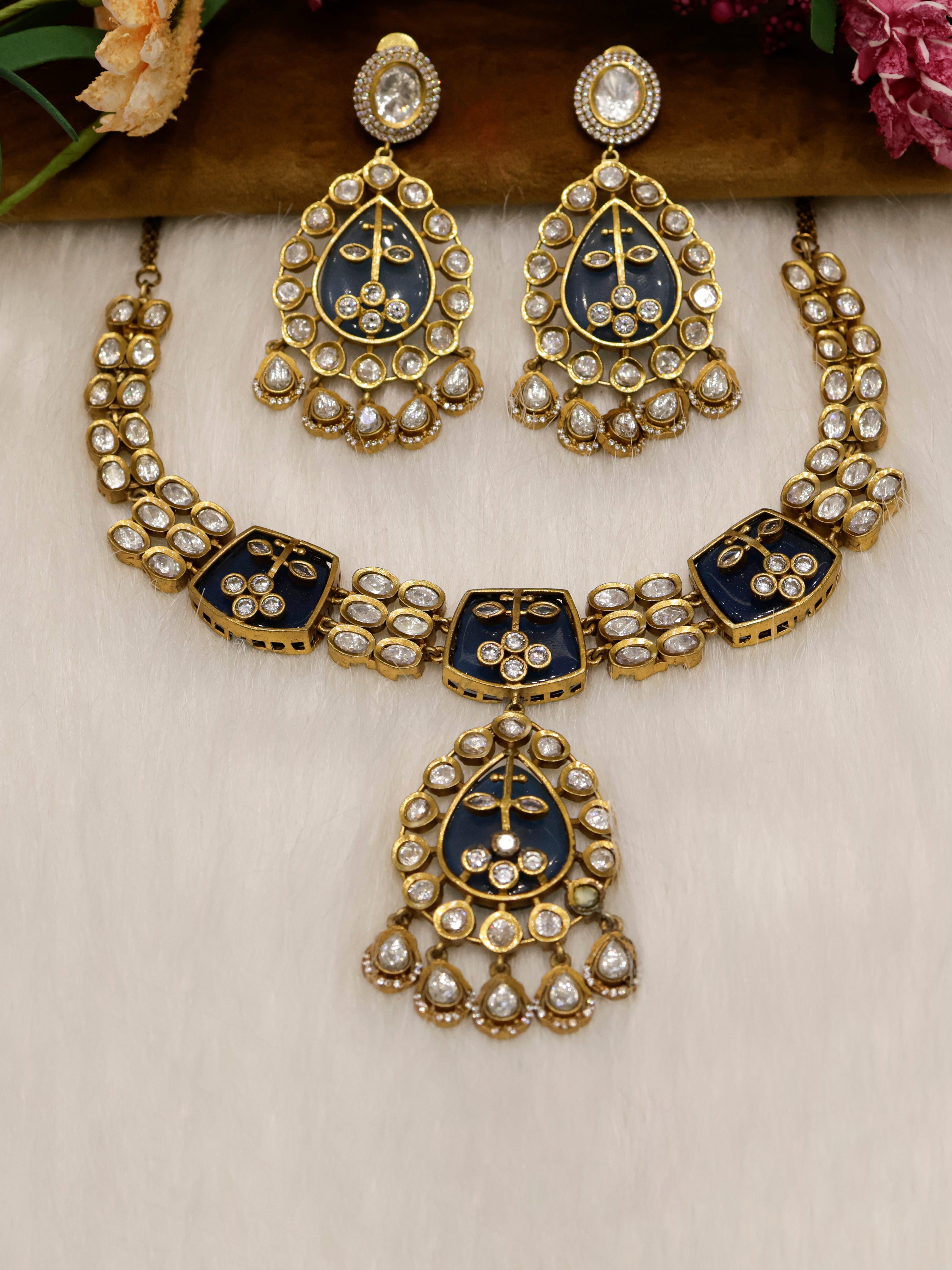 Aanura Green Kundan Pendant Necklace & Earrings Set