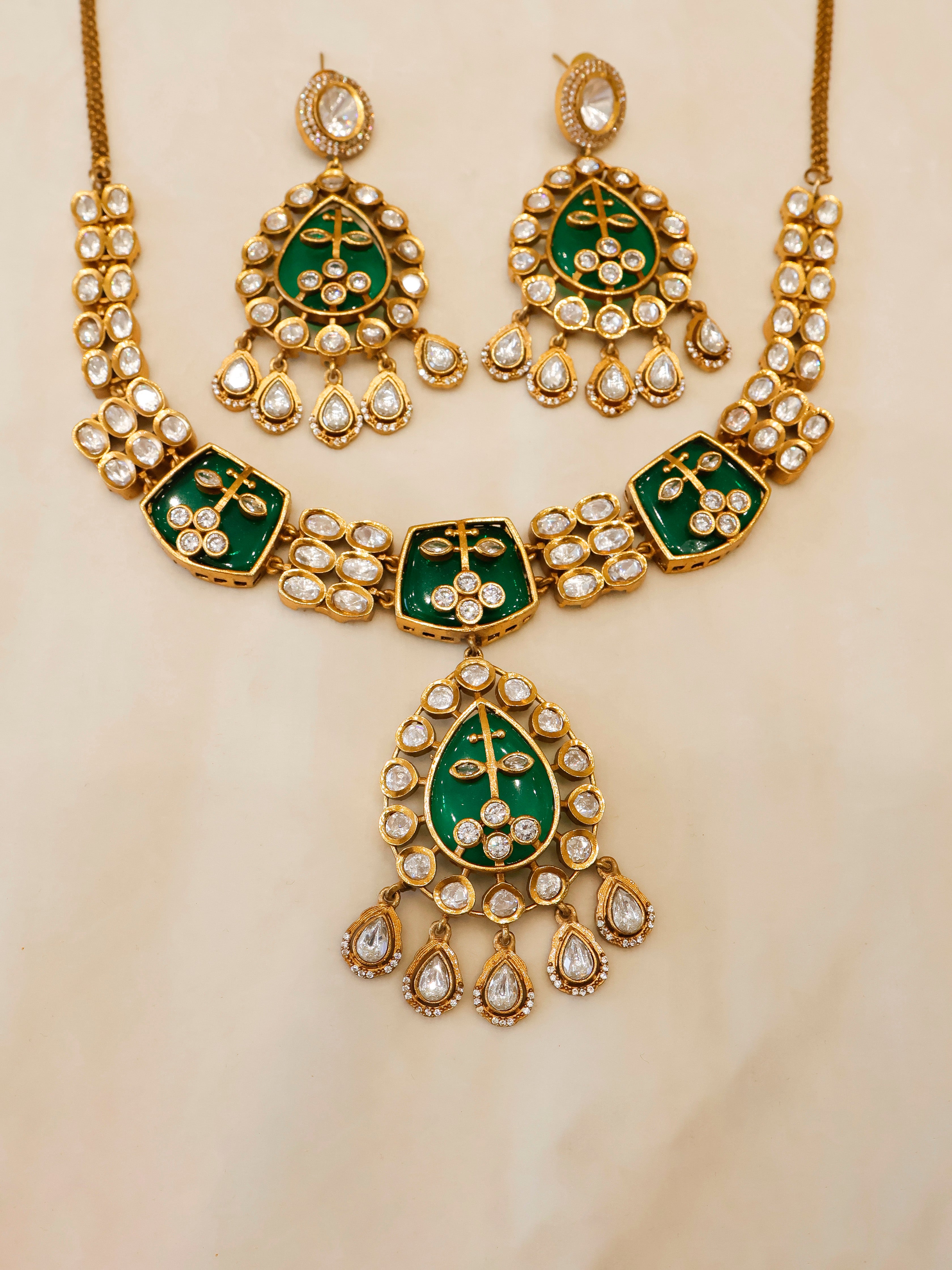 Aanura Green Kundan Pendant Necklace & Earrings Set